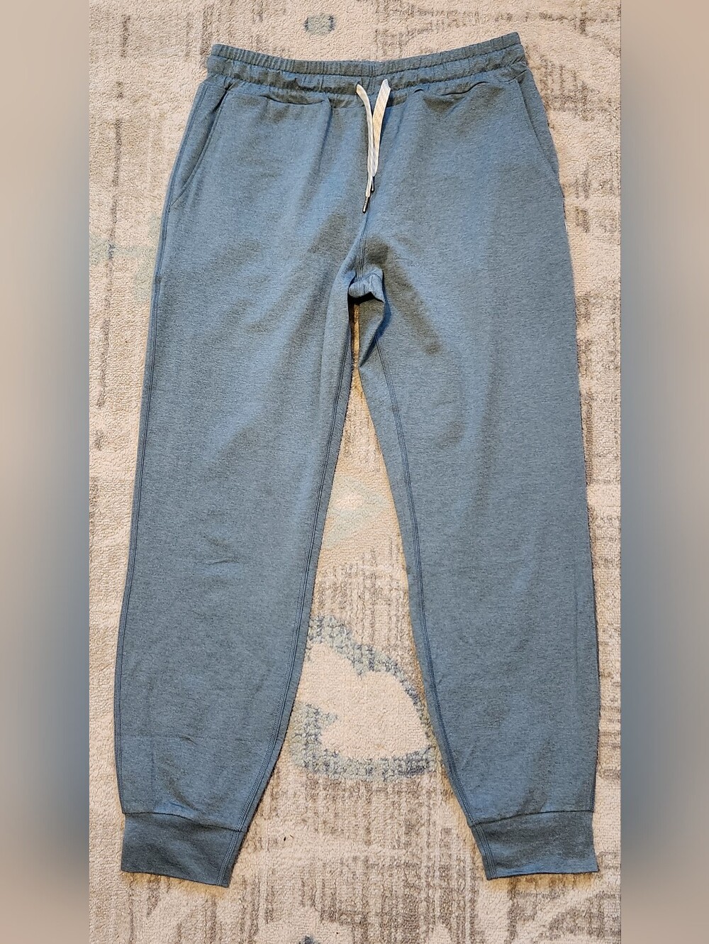 Women's Vuori Performance Joggers. Size XS. Teal Heather.